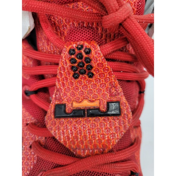 Nike Lebron James 12 XII Heart of a Lion‎ Size 10.5 Sneaker With Box Authentic - Picture 12 of 12